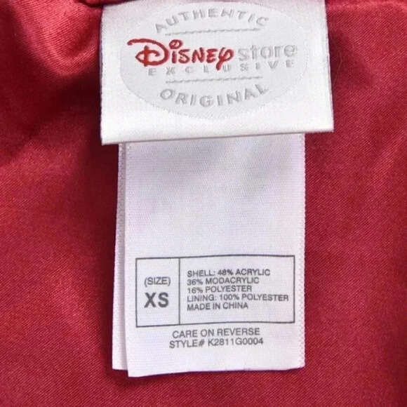 Disney Store Red Faux Fur Cape Poncho Halloween Capelet Hood Size XS - Picture 5 of 7